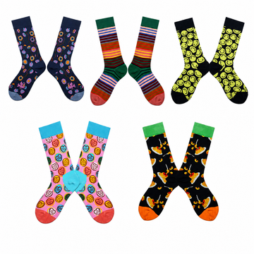 Women’s Quirky Mascot Jacquard Crew Socks – Moisture-Absorbing Cotton-Blend Socks
