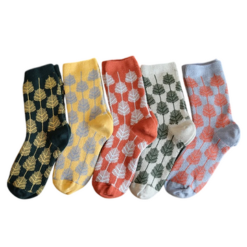 Women’s Rustic Botanical Critter Mid-Calf Socks – Cozy Moisture-Absorbing Cold-Weather Socks