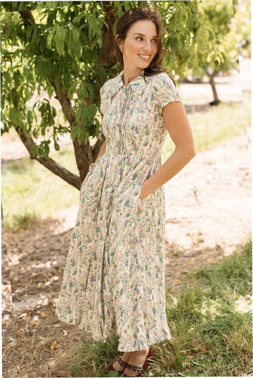 Amber Dress in Autumn Bouquet