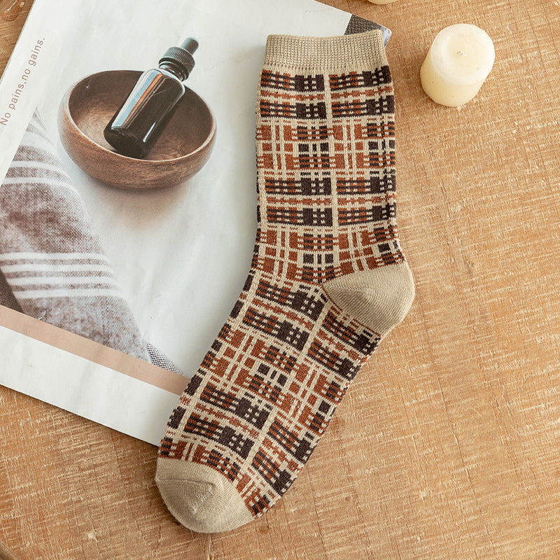 Women’s Mocha Argyle Crew Socks – Thick British-Inspired Cotton Socks for Fall Winter