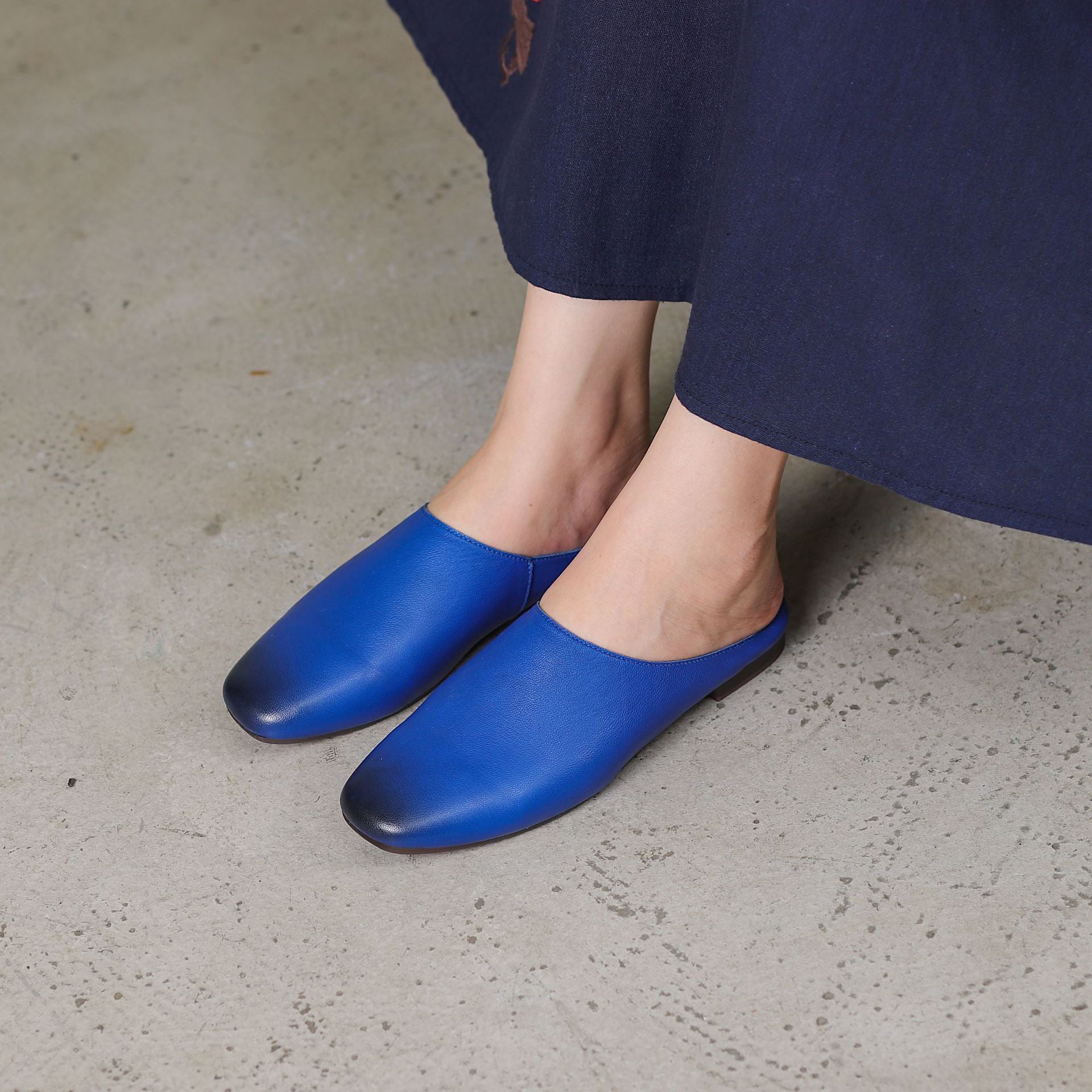 Women’s Leather Square-Toe Mule Flats
