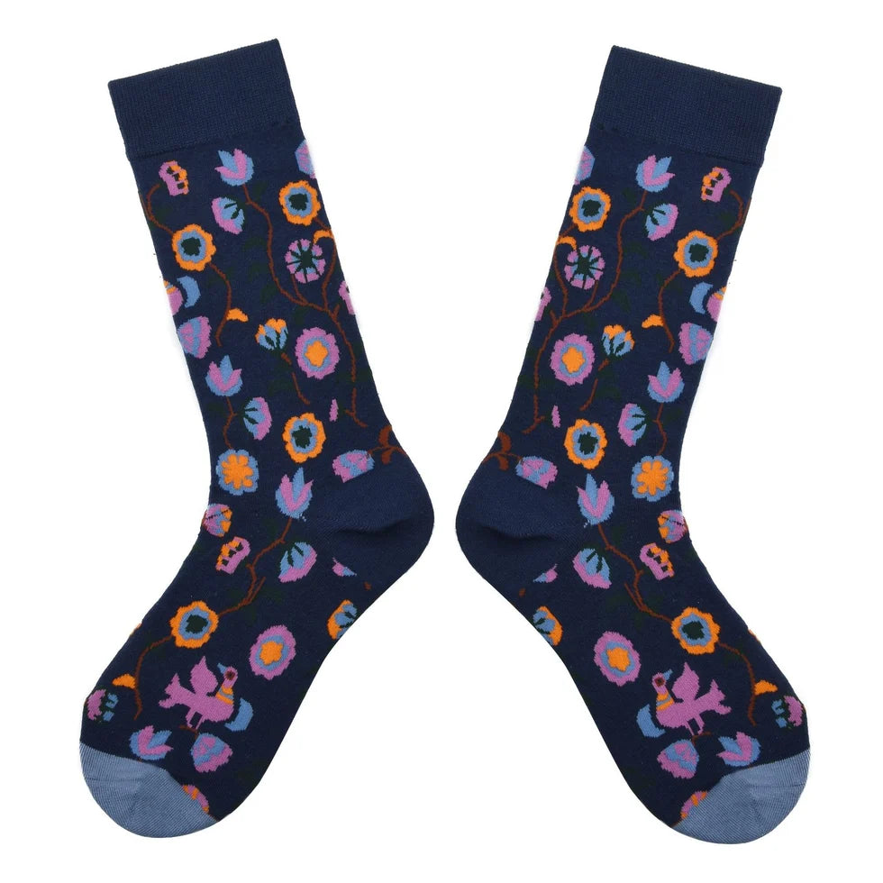 Women’s Quirky Mascot Jacquard Crew Socks – Moisture-Absorbing Cotton-Blend Socks