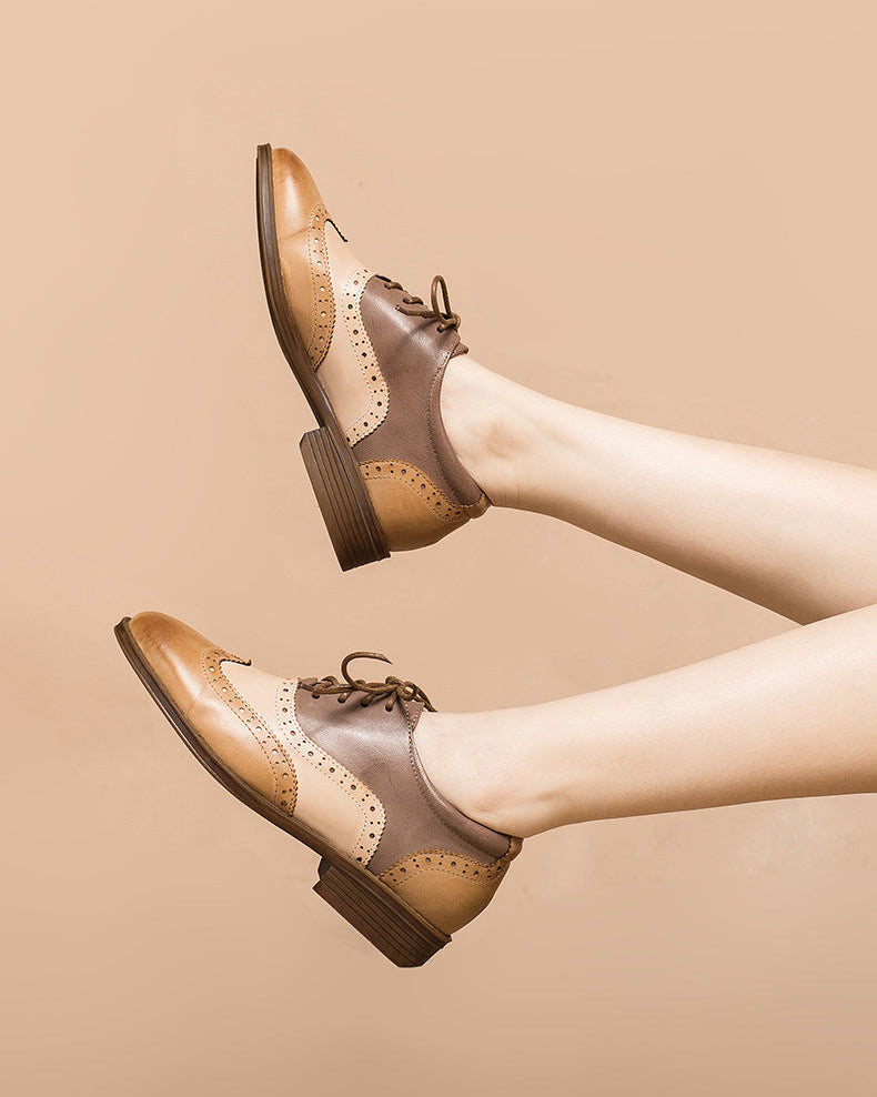 Women’s British-Inspired Lace-Up Brogue Shoes – Brown and apricot