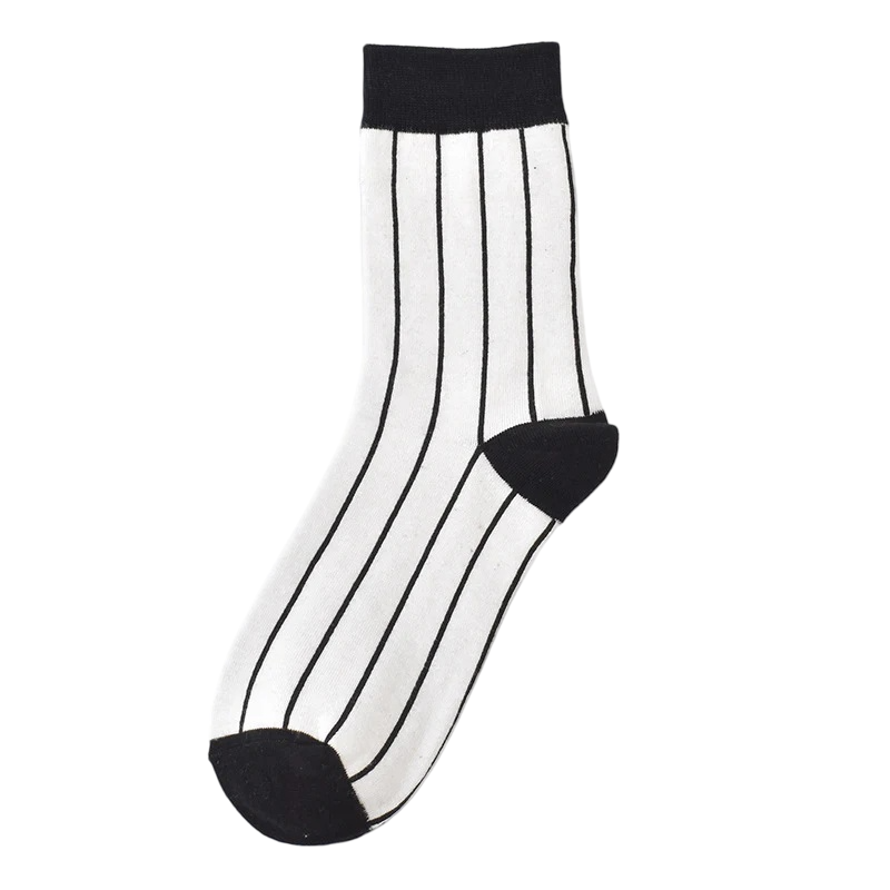 Unisex Monochrome Streetwear Mid-Calf Socks – Casual Cotton Matching Socks