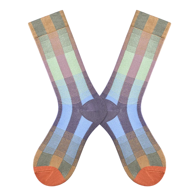 Women’s Minimal European Crew Socks – Versatile Cool-Season Fashion Socks