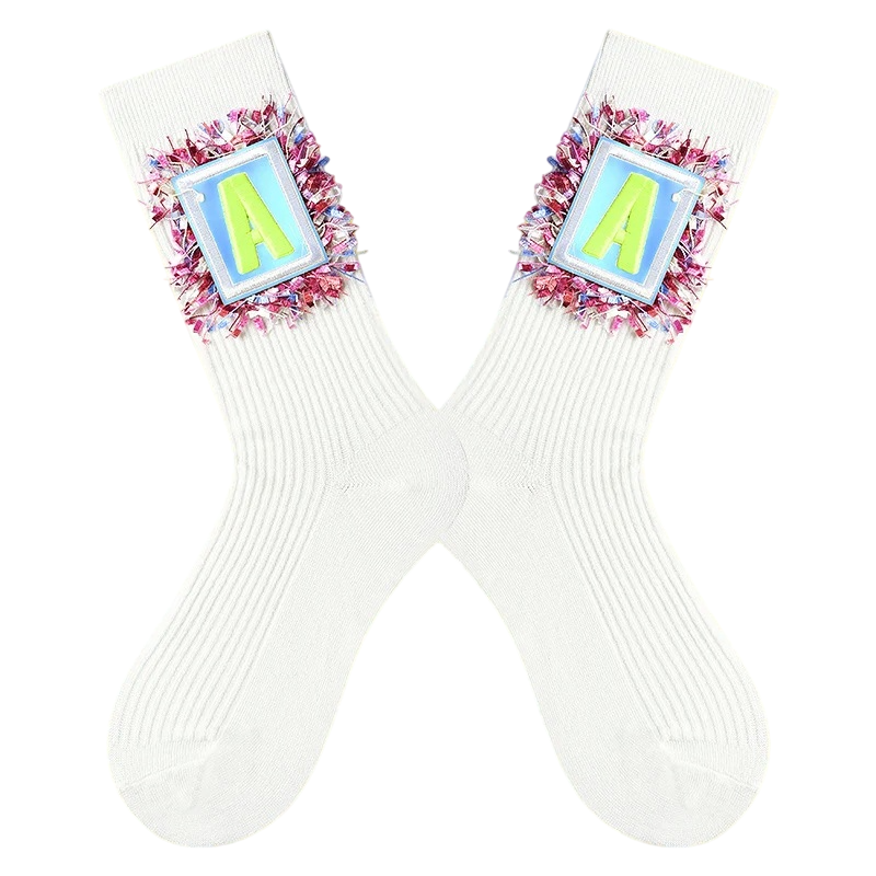 Women’s Decorative Chain High-Crew Socks – Bold Cotton-Blend Cool-Season Socks