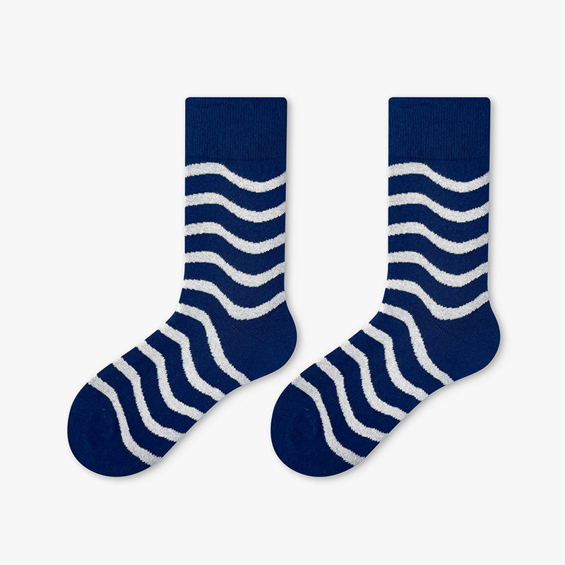 Unisex Ocean Shark Long Crew Socks – Casual Skateboard Sport Socks