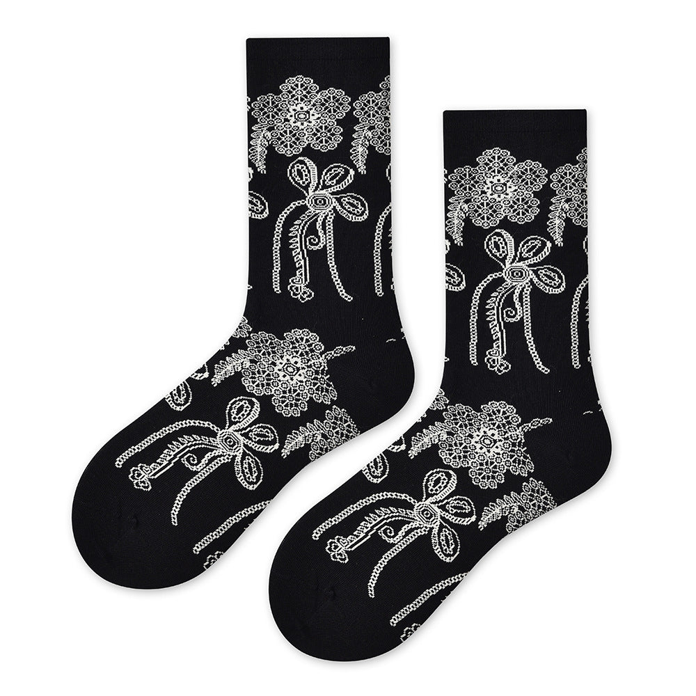 Women’s Elegant Sheen Crew Socks – Lightweight Boutique-Inspired Everyday Socks