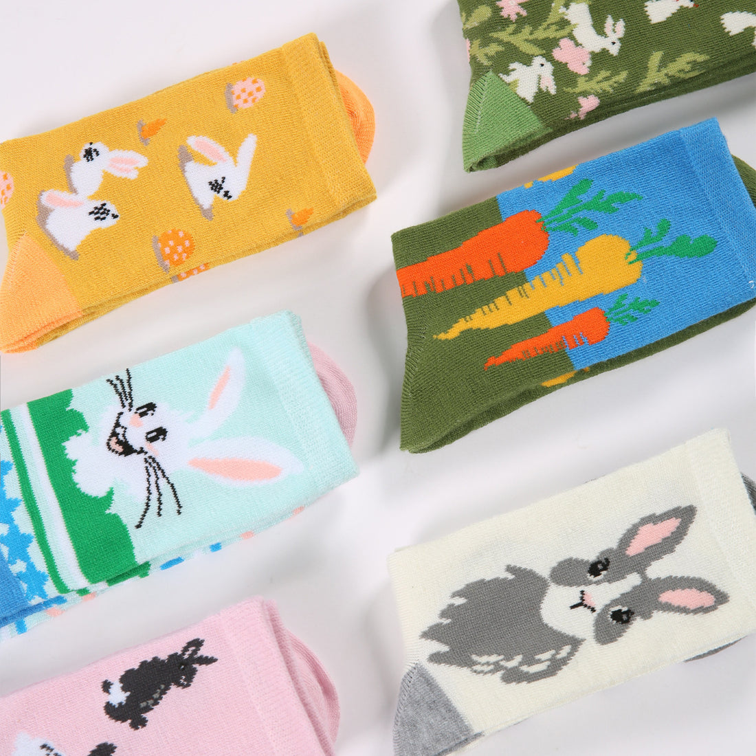 Women’s Rabbit Carrot Crew Socks – Funny Cartoon Novelty Socks
