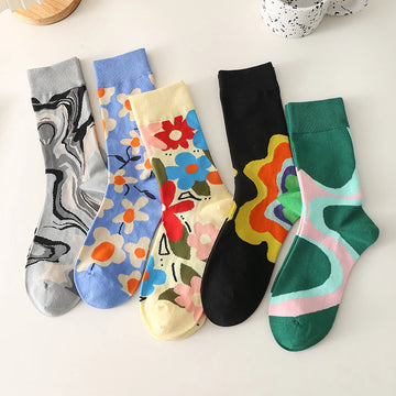 Women’s Petite Embroidery Crew Socks – Korean-Inspired Sweet Cotton Socks