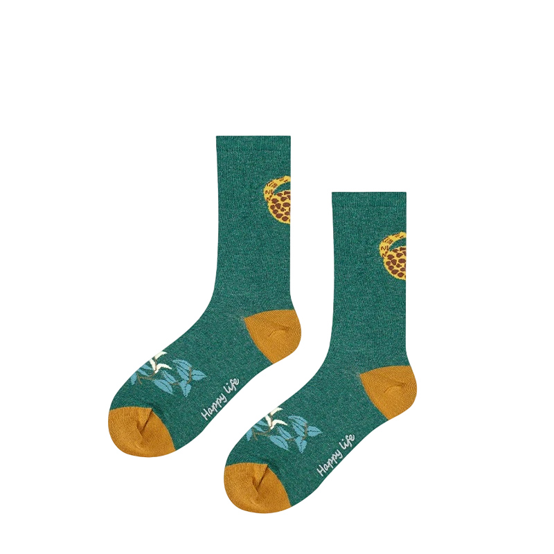 Women’s Museum-Inspired Animal High-Crew Socks – Cute Cotton-Blend Art Socks