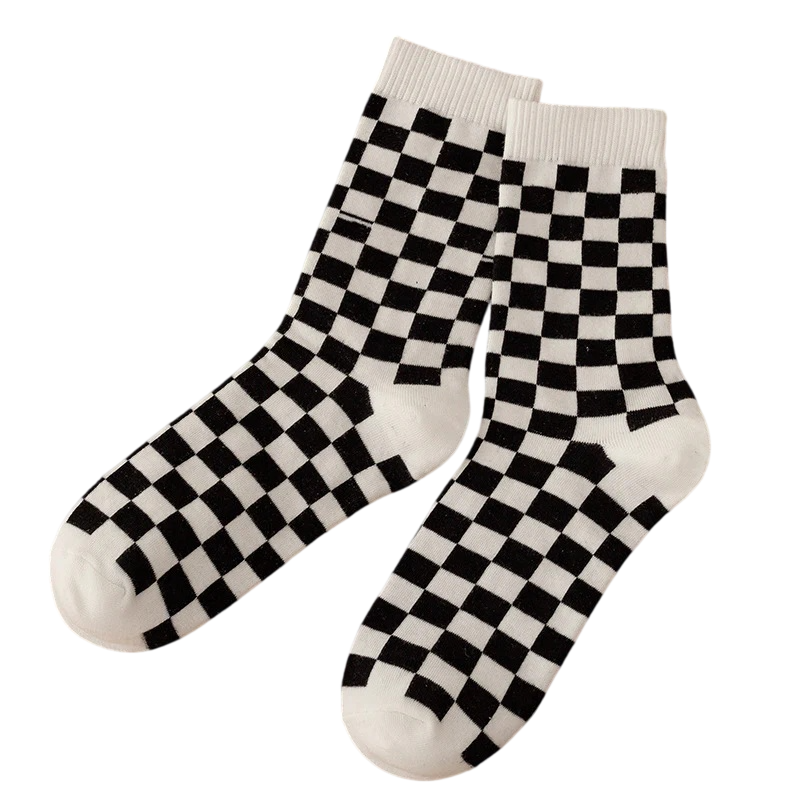Unisex Monochrome Streetwear Mid-Calf Socks – Casual Cotton Matching Socks