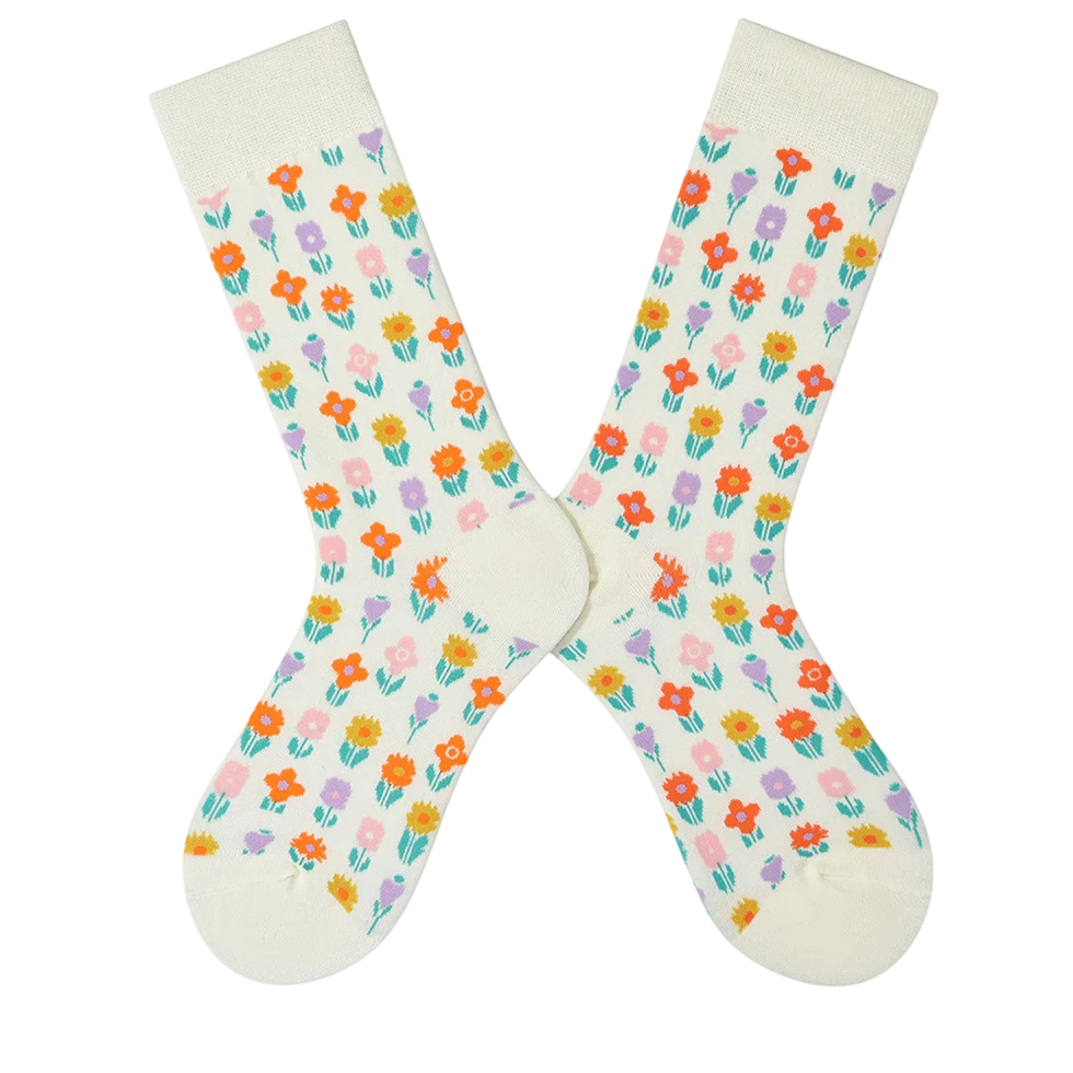 Women’s Cheerful Bunny High-Crew Socks – Soft Moisture-Absorbing Everyday Socks