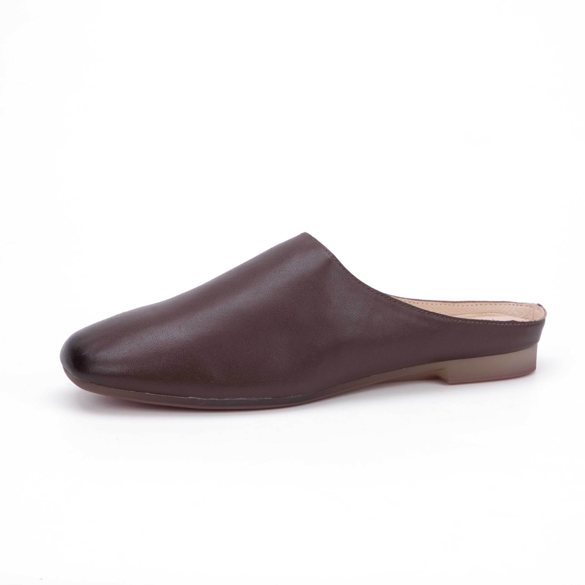 Women’s Leather Square-Toe Mule Flats