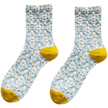 Women’s Vintage Floral Court Crew Socks – Romantic Folk Lolita Style Socks