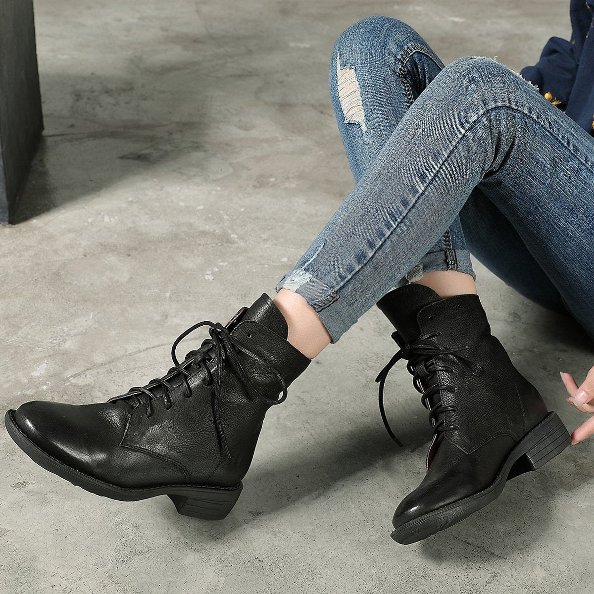 Winter Boots Handmade Genuine Leather Lace-Up Combat Boots Retro Chunky Ankle Boots Black/Coffee
