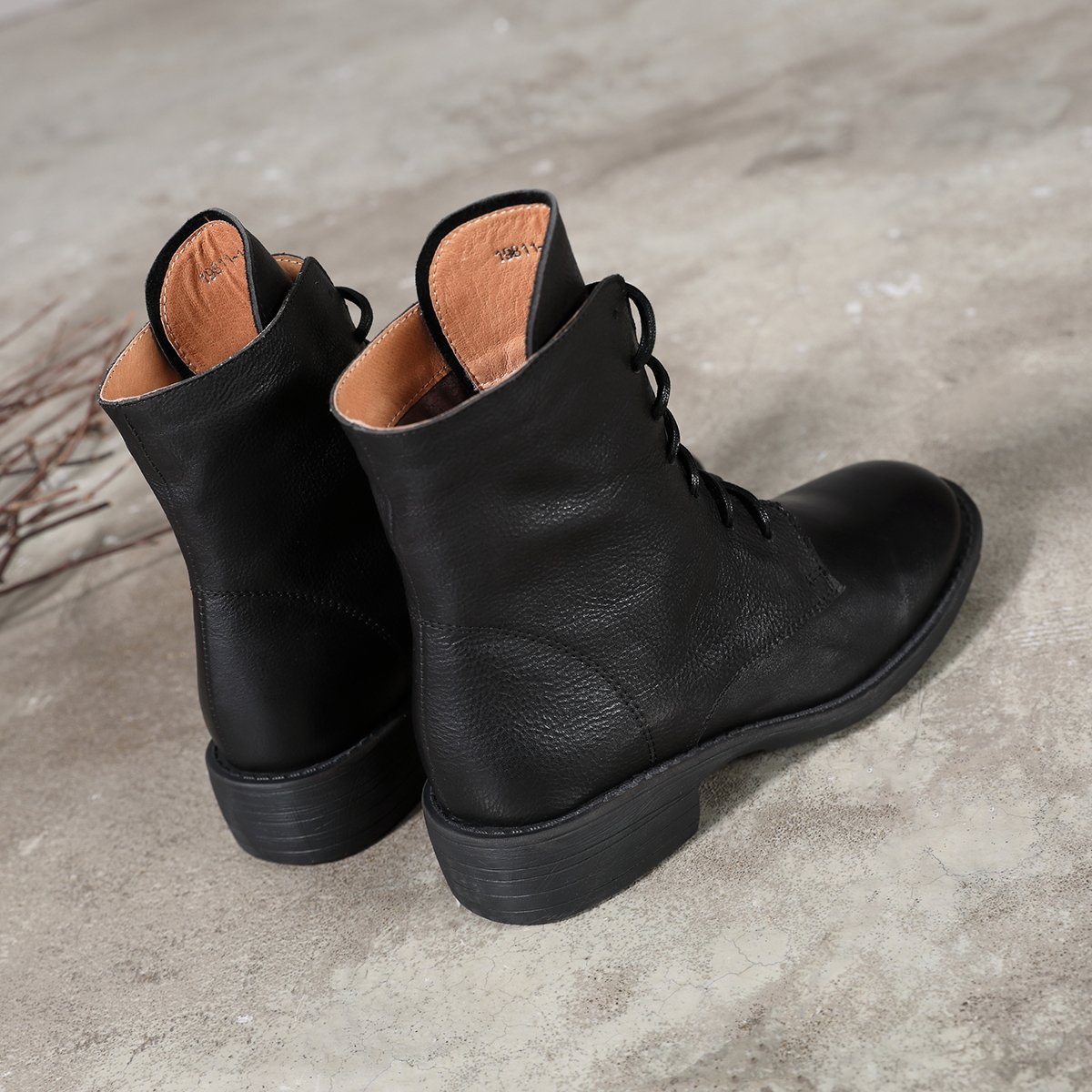 Winter Boots Handmade Genuine Leather Lace-Up Combat Boots Retro Chunky Ankle Boots Black/Coffee