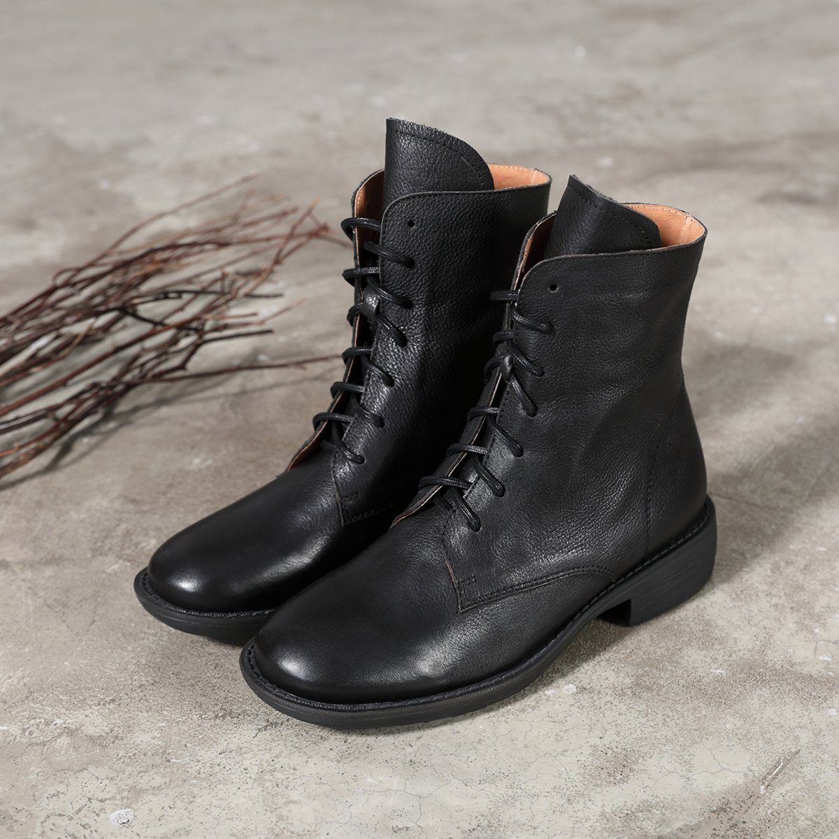 Winter Boots Handmade Genuine Leather Lace-Up Combat Boots Retro Chunky Ankle Boots Black/Coffee